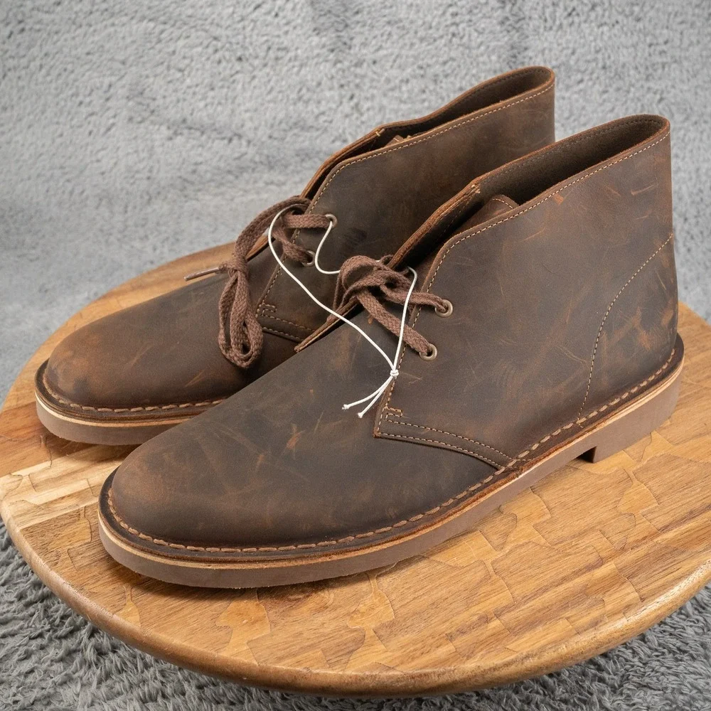 CLARKS MEN'S BUSHACRE 2 CHUKKA BOOT - SIZE: MEN 10.5 - DARK BROWN